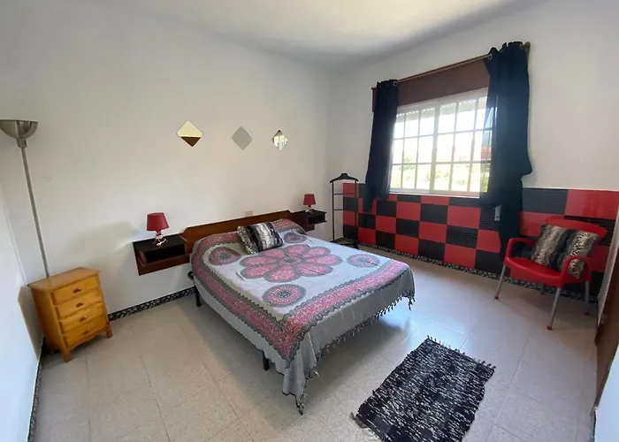 Apartamentos Blanco Y Negro